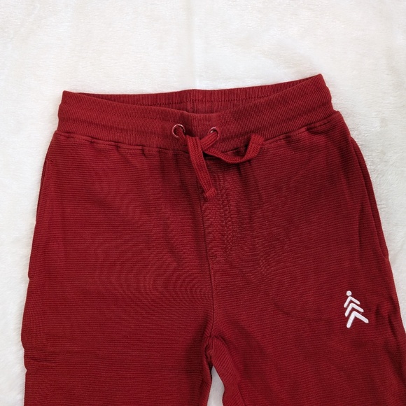 Maroon Slim-Fit Jogger Pants – Everyday Comfort with Urban Style 8/9 - Picture 4 of 6